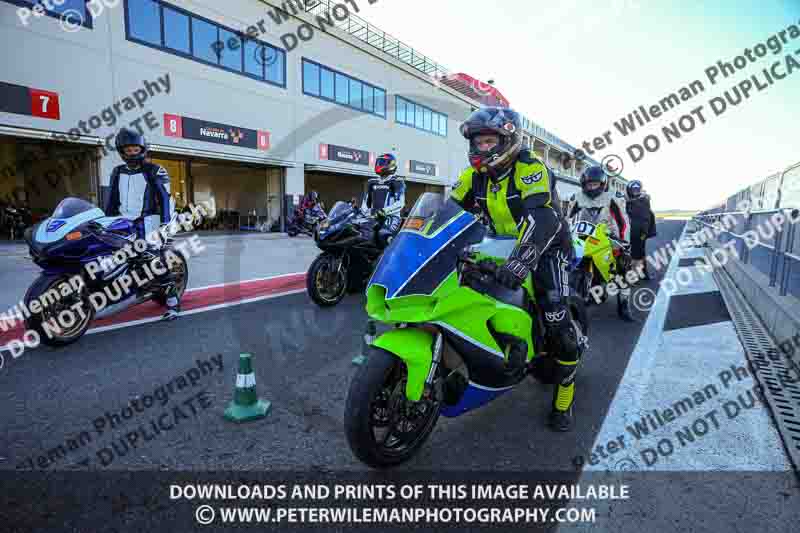 cadwell no limits trackday;cadwell park;cadwell park photographs;cadwell trackday photographs;enduro digital images;event digital images;eventdigitalimages;navarra;no limits trackdays;peter wileman photography;racing digital images;trackday digital images;trackday photos